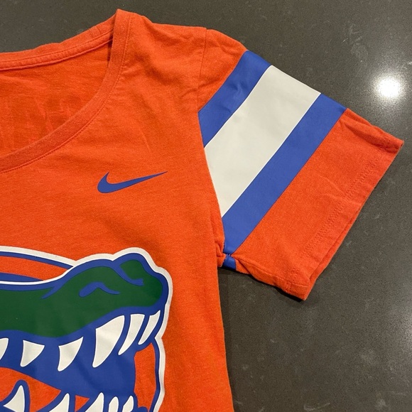 Florida Gators Nike Athletic Cut Tee Women’s Short Sleeve Small - Picture 4 of 15